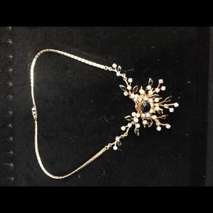 Beautiful fashion necklace